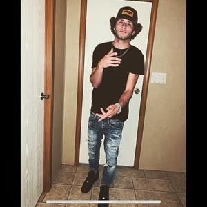 Meet your Posher, Chad